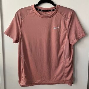 Nike Dri-Fit Shirt, Light Pink